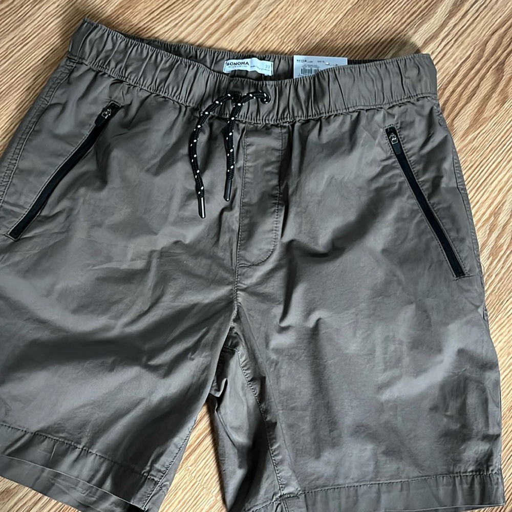 Jogger shorts , nwt, light brown 33 waist 7 inch inseam